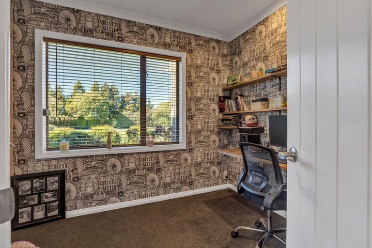 Photo of property in 355 Ngawhini Road, Hawera, 4674