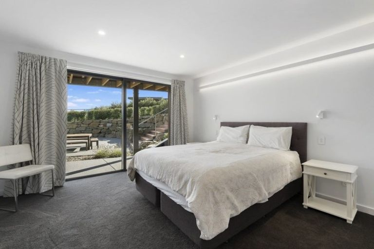 Photo of property in 314 Beacon Point Road, Wanaka, 9305