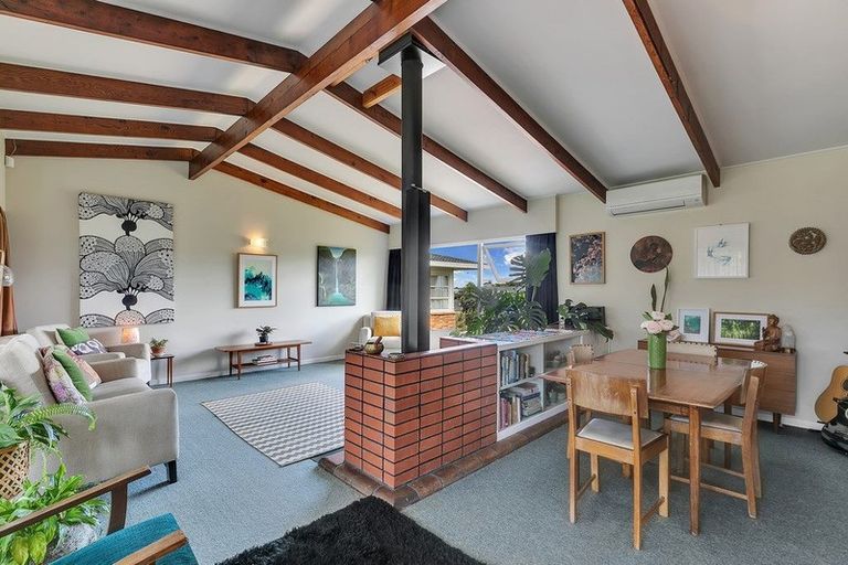 Photo of property in 31 Coronation Road, Hillcrest, Auckland, 0627