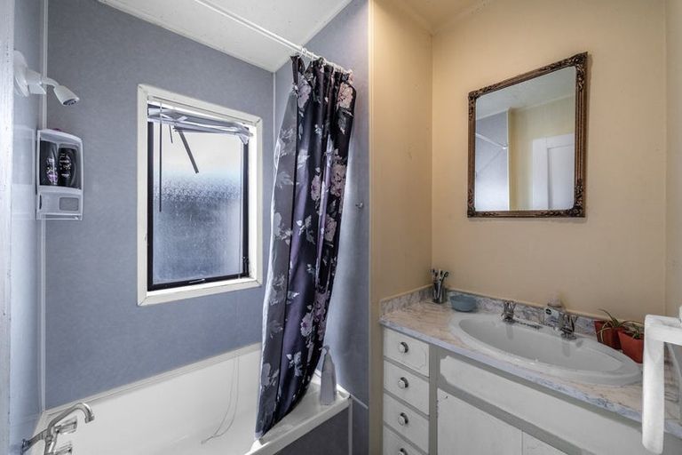 Photo of property in 47 Frank Street, Gore, 9710