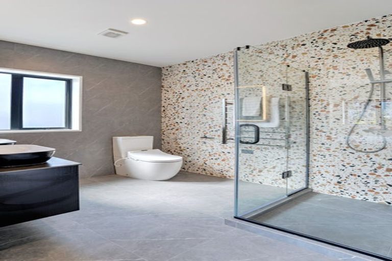 Photo of property in 3b Pine Ridge Terrace, Waikanae Beach, Waikanae, 5036