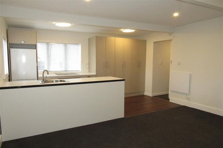 Photo of property in 370 The Terrace, Te Aro, Wellington, 6011