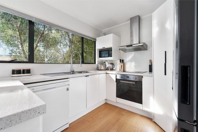 Photo of property in 123b Colwill Road, Massey, Auckland, 0614