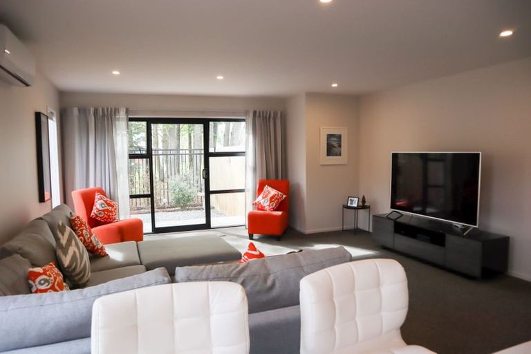 Photo of property in 1/22 Grove Road, Addington, Christchurch, 8024