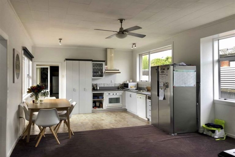 Photo of property in 19 Banks Street, Richmond, Invercargill, 9810