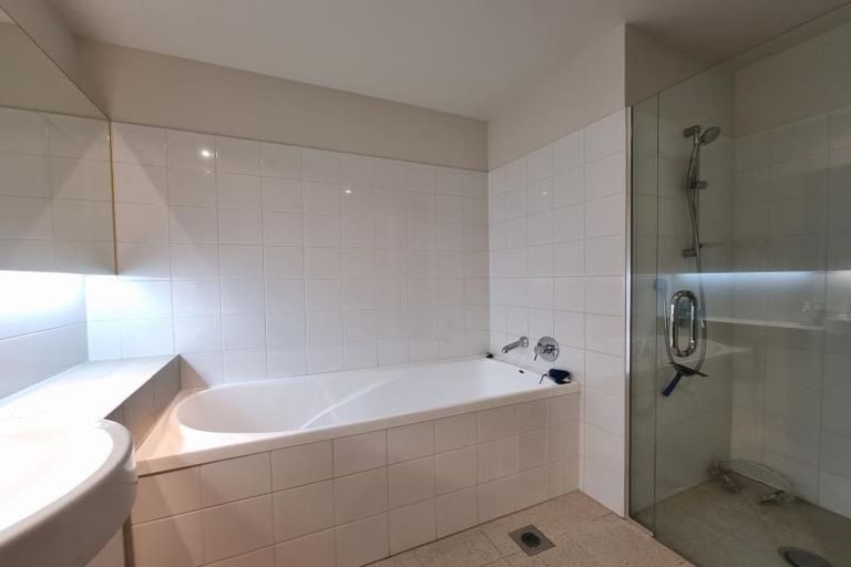 Photo of property in Kate Sheppard Apartments, 3a/42 Molesworth Street, Thorndon, Wellington, 6011