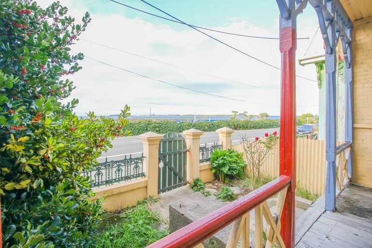 Photo of property in 12 Gore Street, Bluff, 9814