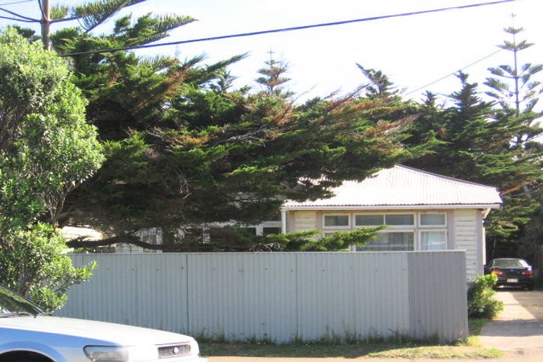 Photo of property in 15 Miro Street, Miramar, Wellington, 6022