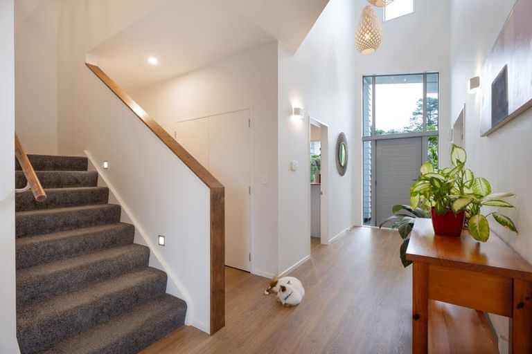 Photo of property in 39 Winsley Terrace, Churton Park, Wellington, 6037