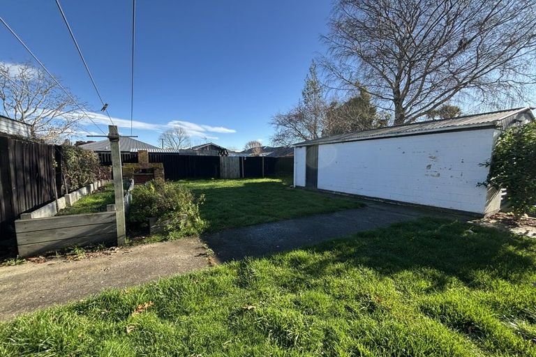 Photo of property in 19 North Parade, Richmond, Christchurch, 8013