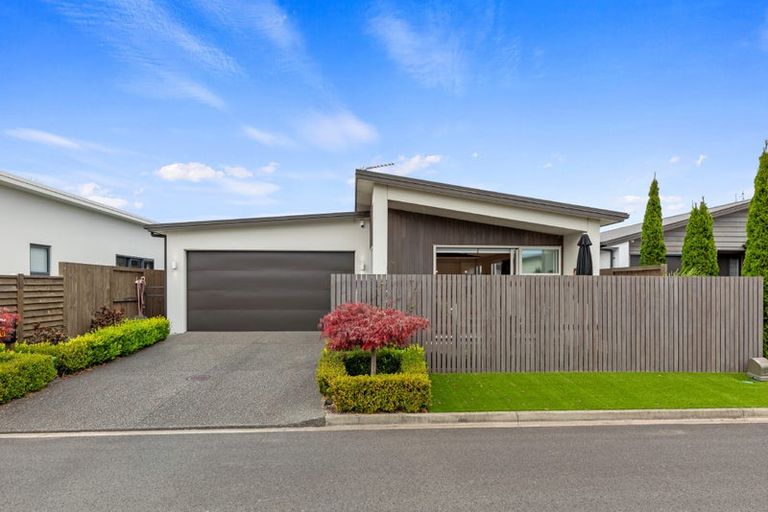 Photo of property in 90 Saint Pauls Drive, Brookfield, Tauranga, 3110