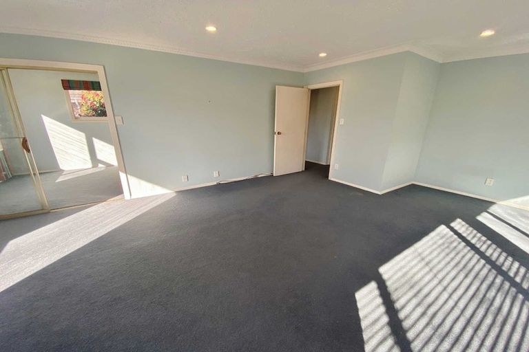 Photo of property in 1/15 Ashfield Place, Ilam, Christchurch, 8041