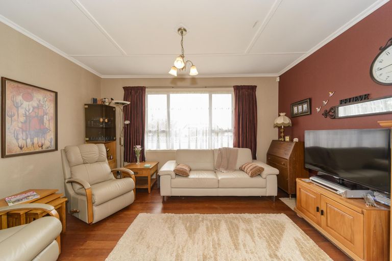 Photo of property in 730 Tremaine Avenue, Palmerston North, 4414