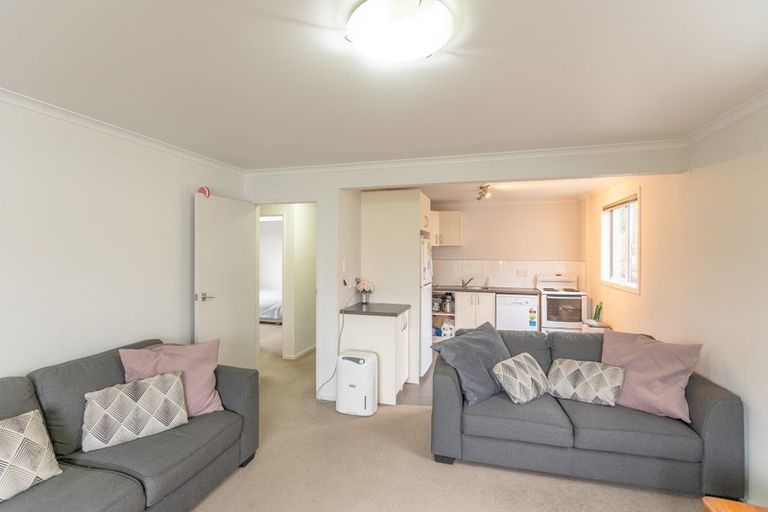 Photo of property in 2/121 Hataitai Road, Hataitai, Wellington, 6021