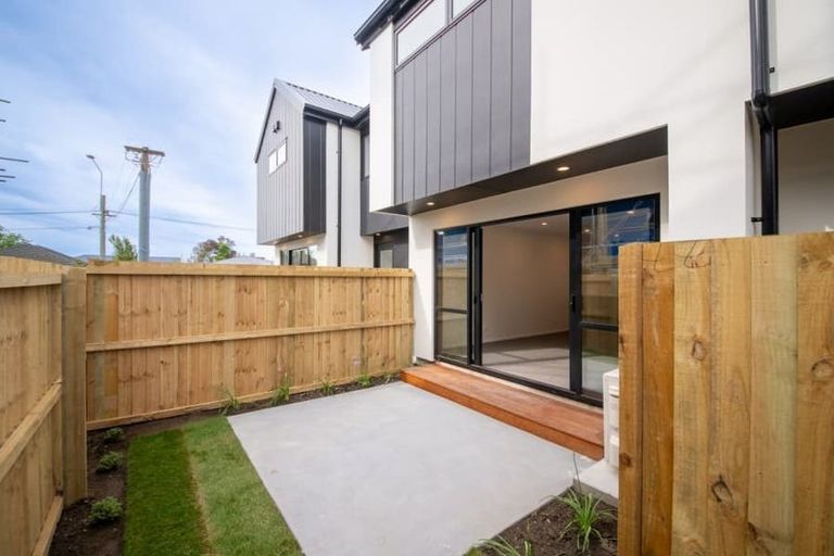 Photo of property in 206b Edgeware Road, Edgeware, Christchurch, 8013