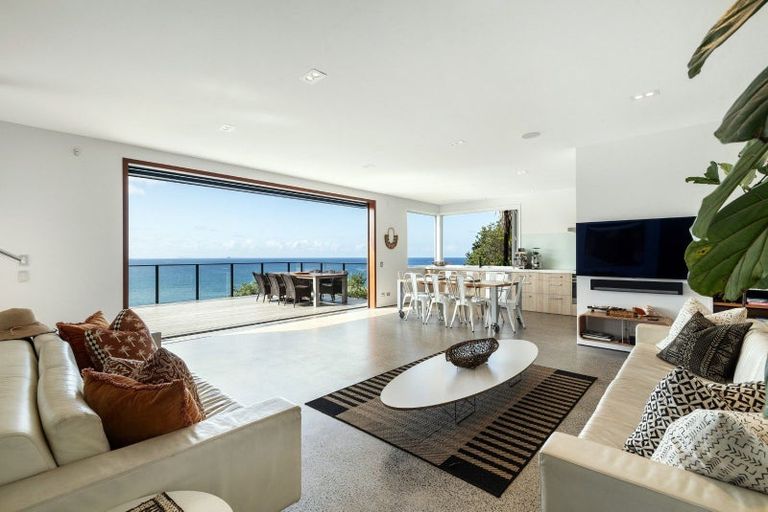 Photo of property in 24 Oceana Heights, Tairua, 3508