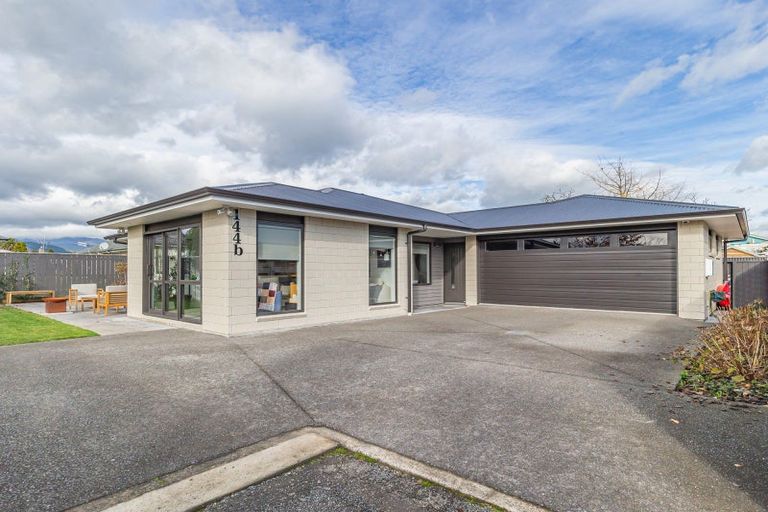 Photo of property in 144b Winchester Street, Levin, 5510