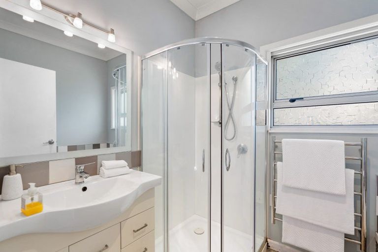 Photo of property in 2 Chambers Street, Napier South, Napier, 4110