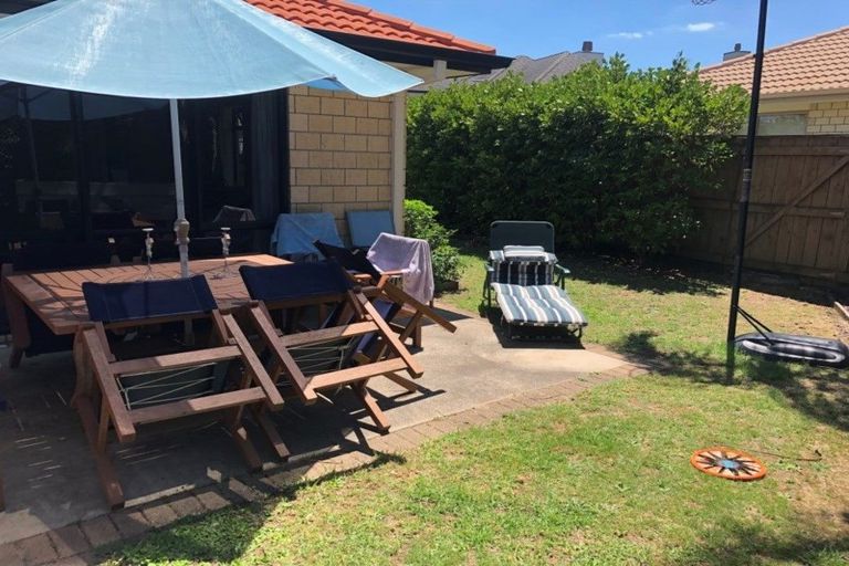 Photo of property in 22 Tuihana Drive, Papamoa Beach, Papamoa, 3118