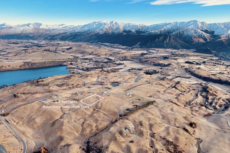 Photo of property in 2 Bloxham Lane, Lake Hayes, Queenstown, 9371