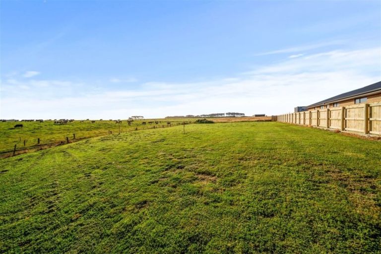 Photo of property in 22c Larlin Drive, Hawera, 4675