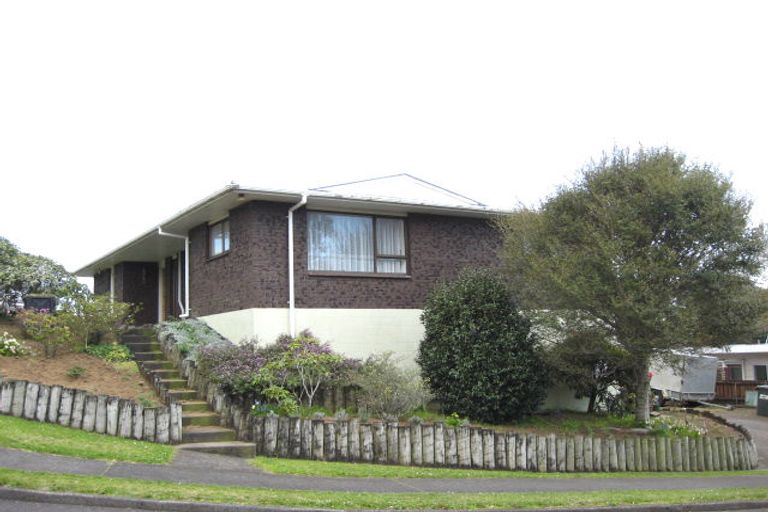 Photo of property in 7 Leatham Avenue, Strandon, New Plymouth, 4312