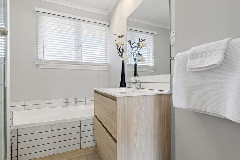 Photo of property in 5 Teesdale Street, Burnside, Christchurch, 8053