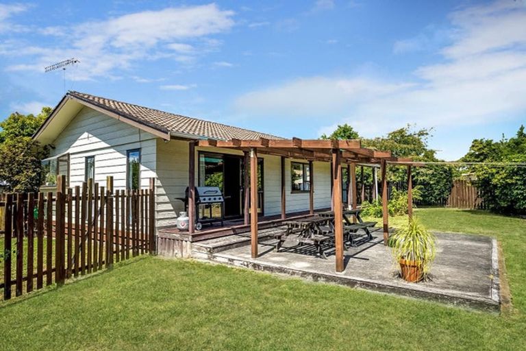 Photo of property in 6 Garland Drive, St Andrews, Hamilton, 3200