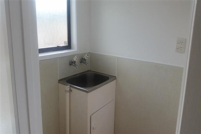 Photo of property in 18 Sulphur Beach Road, Northcote Point, Auckland, 0627