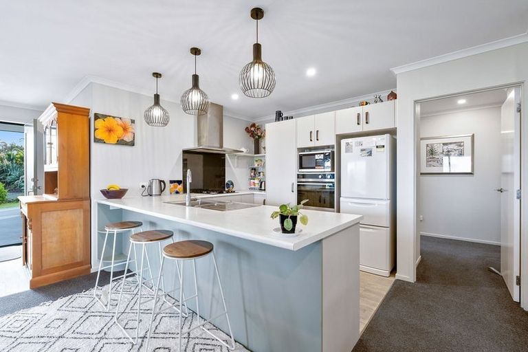 Photo of property in 31 Muritai Road, Parua Bay, Whangarei, 0174