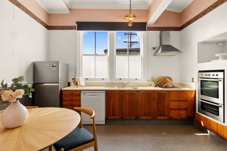 Photo of property in 1 Gaine Street, New Plymouth, 4310
