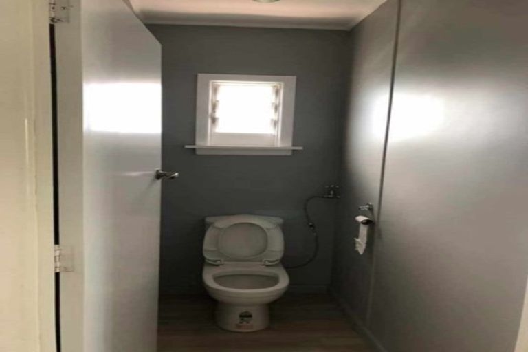 Photo of property in 97 Maidstone Road, Ilam, Christchurch, 8041