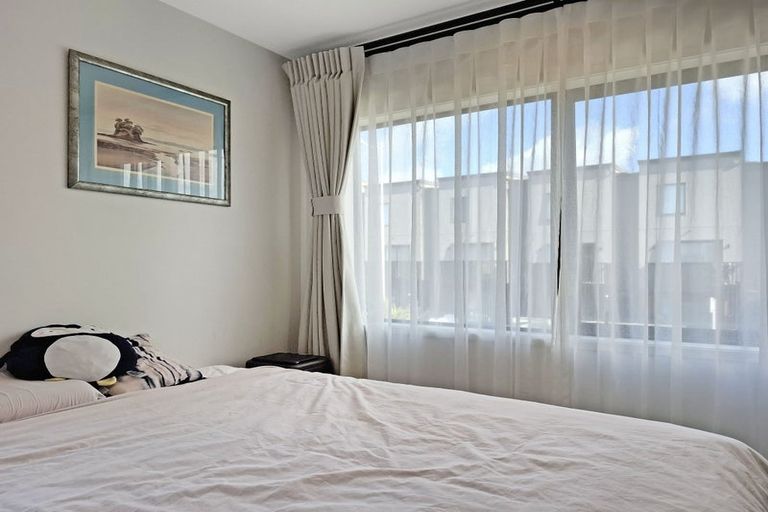 Photo of property in 55 Wallace Road, Hobsonville, Auckland, 0616