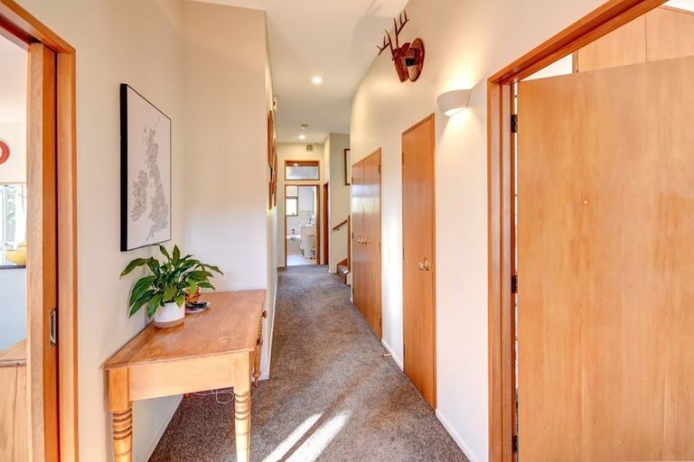 Photo of property in 12 Strathmore Crescent, Roslyn, Dunedin, 9010