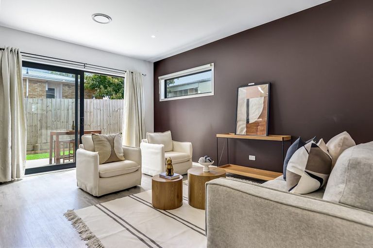 Photo of property in 3a Glover Street, Leamington, Cambridge, 3432