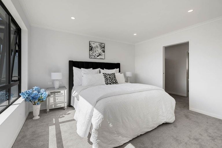 Photo of property in 12a Tiber Road, Forrest Hill, Auckland, 0620