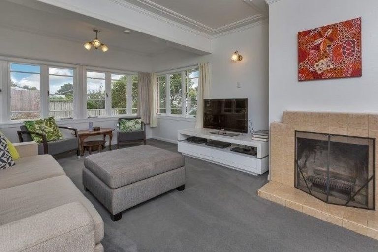 Photo of property in 36 Cairnfield Road, Kensington, Whangarei, 0112