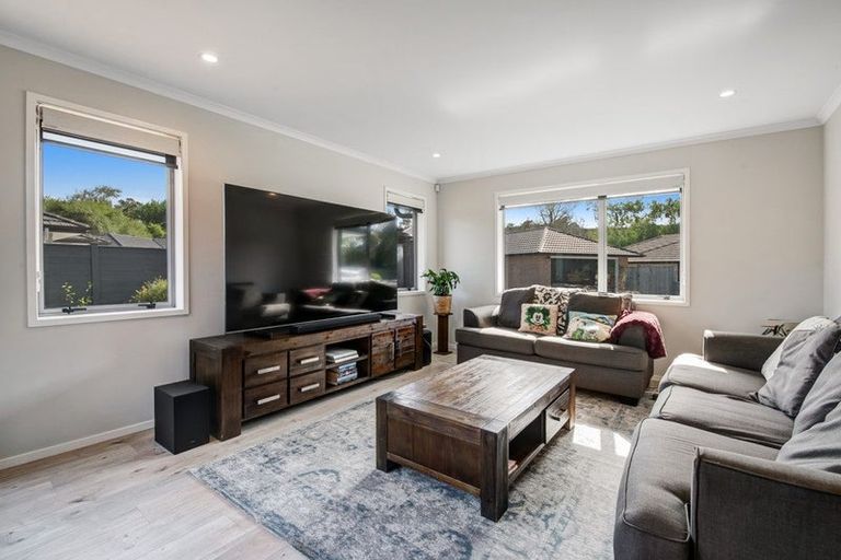 Photo of property in 7 Riverboat Lane, Helensville, 0800