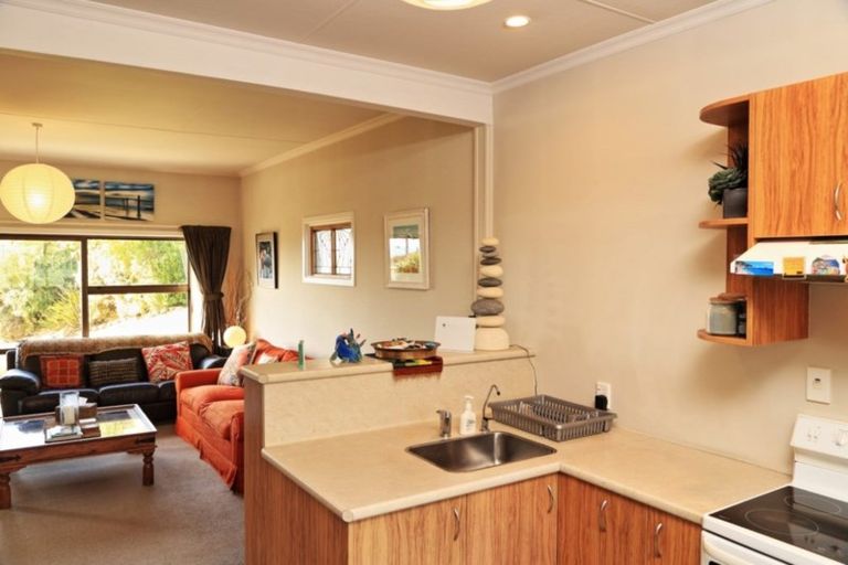 Photo of property in 2 Koromiko Street, Kaka Point, Balclutha, 9271