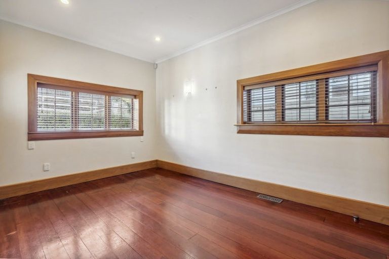 Photo of property in 6 Hataitai Road, Hataitai, Wellington, 6021