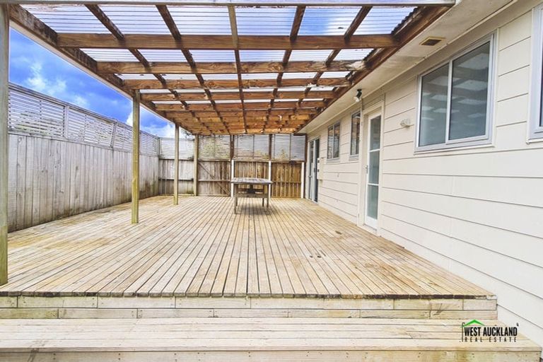 Photo of property in 9 Arodella Crescent, Ranui, Auckland, 0612