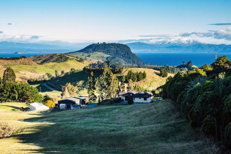 Photo of property in 1040 Mapara Road, Kinloch, Taupo, 3385