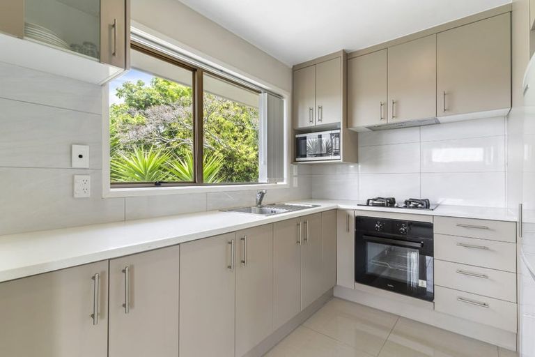 Photo of property in 1/118 Rangitoto Road, Papatoetoe, Auckland, 2025