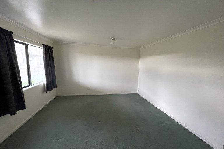 Photo of property in 21 Frederick Reece Drive, The Gardens, Auckland, 2105