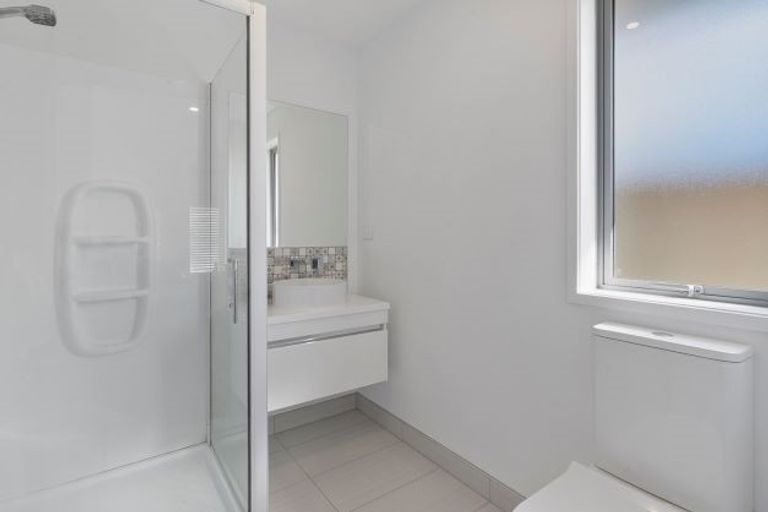 Photo of property in 4 Piripono Crescent, Pukekohe, 2120