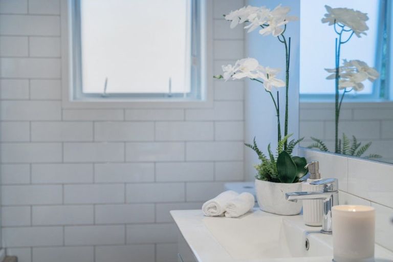 Photo of property in 56 Hahei Beach Road, Hahei, Whitianga, 3591