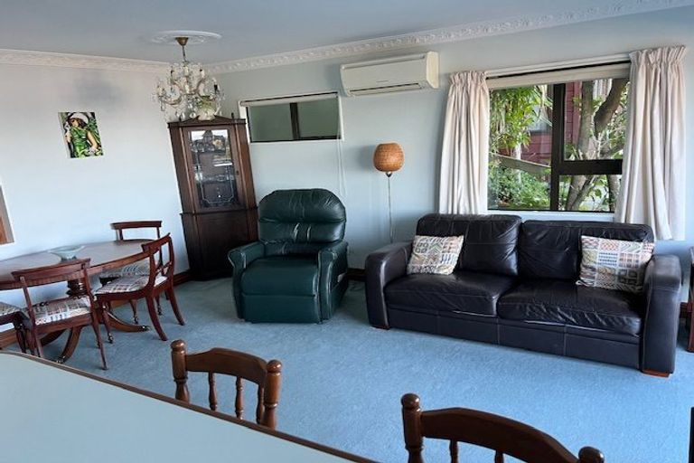 Photo of property in 10 Cluny Road, Plimmerton, Porirua, 5026
