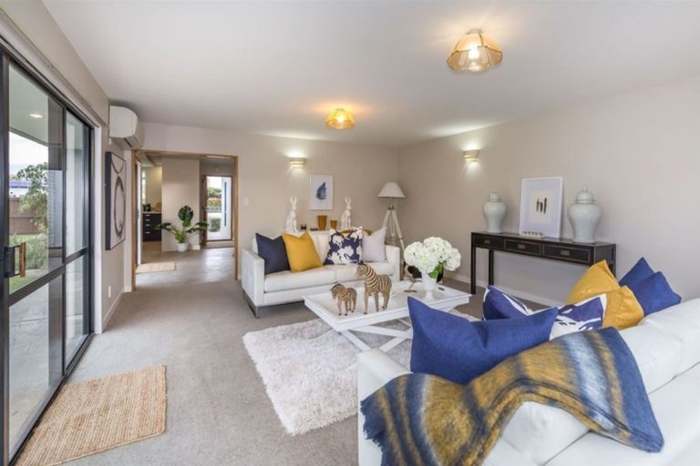 Photo of property in 25 Wiremu Street, Redwood, Christchurch, 8051