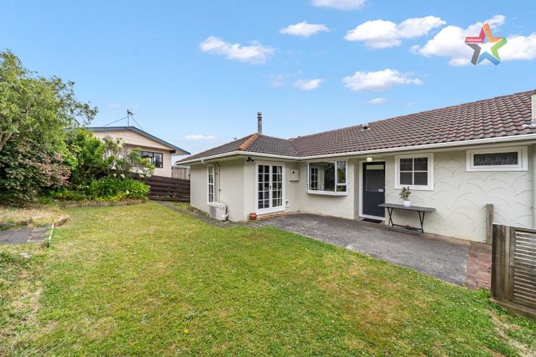 Photo of property in 32 Invercargill Drive, Kelson, Lower Hutt, 5010