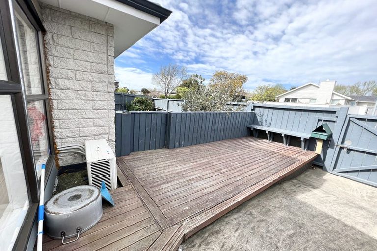 Photo of property in 2/16 Ansonby Street, Russley, Christchurch, 8042